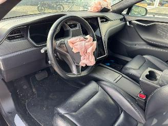Tesla Model S 75D Base picture 12