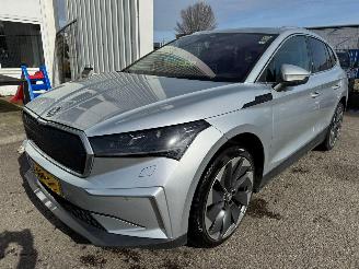 skadebil auto Skoda Enyaq iV 80 First Edition 2021/5