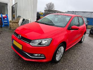 krockskadad bil auto Volkswagen Polo 1.4 TDI Comfortline 2016/3
