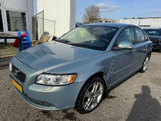 Voiture accidenté Volvo S-40 2.0 Momentum 2010/1