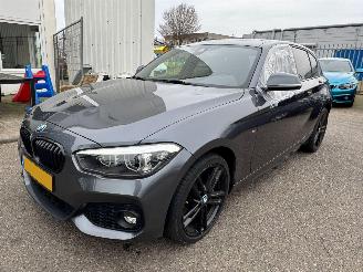 krockskadad bil auto BMW 1-serie 118i Edition M Sport Shadow High Executive 2019/8
