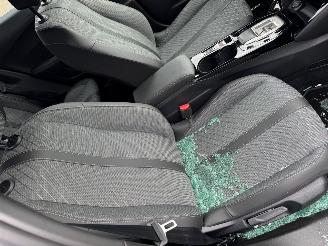 Peugeot 2008 1.2 AUTOMAAT Hybrid 145 Allure picture 16