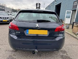 Peugeot 308 1.5 BlueHDi Blue Lease picture 4