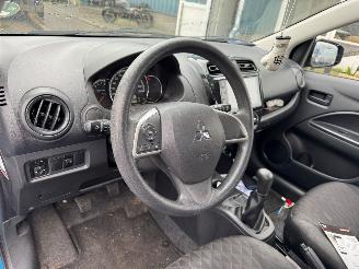 Mitsubishi Space-star 1.2 Connect+ picture 14