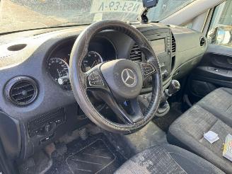 Mercedes Vito 111 CDI Lang picture 12