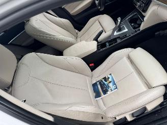 BMW 3-serie 320i  AUTOMAAT Luxury Edition picture 17