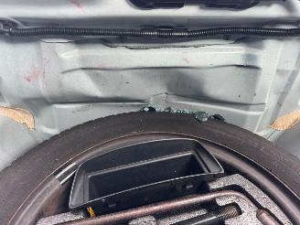 Peugeot 107 1.0-12V XS picture 14