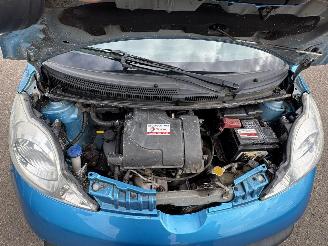 Peugeot 107 1.0-12V XS picture 7