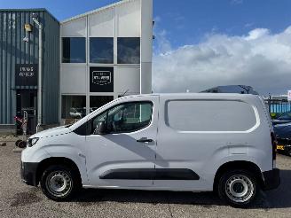 Toyota Proace CITY 1.2 Turbo L1 Challenger picture 2