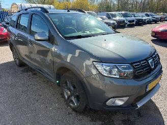 Dacia Logan MCV 0.9 TCe Stepway picture 7
