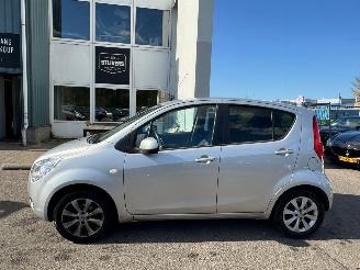 Opel Agila 1.2 Edition picture 2