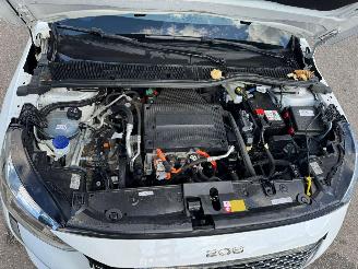 Peugeot e-208 50 kWh Active picture 9