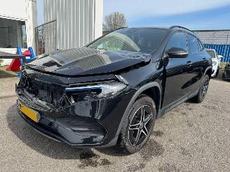 Damaged car Mercedes EQA 250 AUTOMAAT Business Solution AMG 67 kWh 2021/12