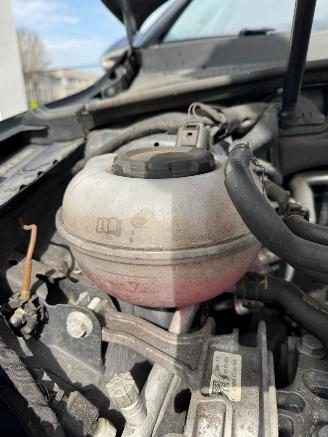 Volkswagen Golf 1.4 TSI Highline picture 8