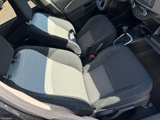 Toyota Yaris 1.5 Hybrid Dynamic automaat picture 15