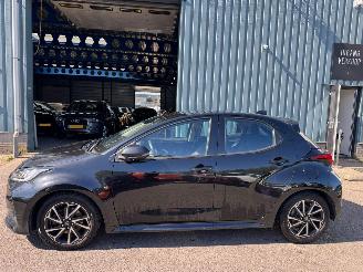 Toyota Yaris 1.5 Hybrid Dynamic picture 2