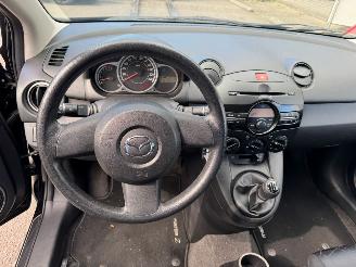 Mazda 2 1.3 Cool picture 12