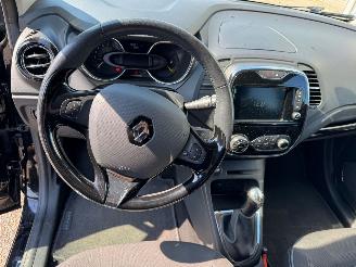 Renault Captur 0.9 TCe Dynamique picture 11