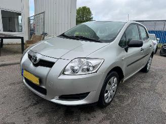 škoda osobní automobily Toyota Auris 1.6-16V Terra 2008/12