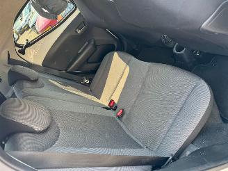 Toyota Aygo 1.0 VVT-i x-joy picture 16