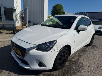 uszkodzony samochody osobowe Mazda 2 1.5 Skyactiv-G Sport Selected 2019/2