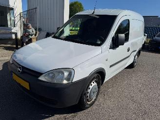 skadebil bedrijf Opel Combo 1.3 CDTi Base 2010/10