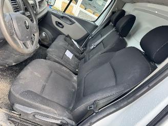 Renault Trafic 1.6 dCi T27 L1H1 Générique picture 19