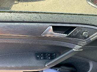 Volkswagen e-Golf e-Golf picture 16