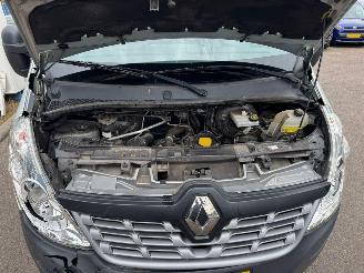 Renault Master 170 PK T35 2.3 dCi L2H3 Stop & Start picture 8