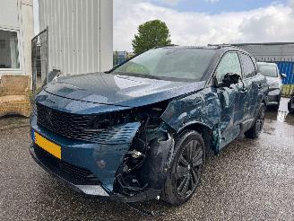 skadebil auto Peugeot 3008 1.6AUTOMAAT HYbrid4 300 GT Avantage 2021/6