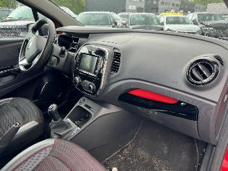 Renault Captur 0.9 TCe Helly Hansen picture 14