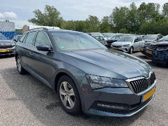 krockskadad bil auto Skoda Superb 1.5 AUTOMAAT  TSI ACT Business Edition 2020/7
