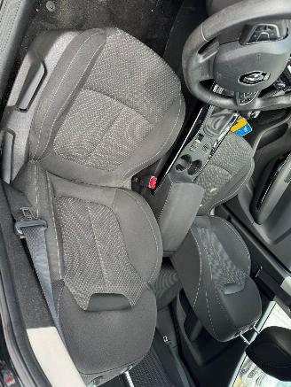 Renault Kadjar 1.2 TCe Life picture 16