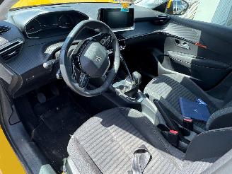 Peugeot 208 1.2 PureTech Active Pack picture 14