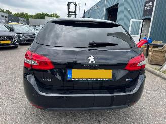 Peugeot 308 SW 1.6 BlueHDI Blue Lease Executive Pack picture 4