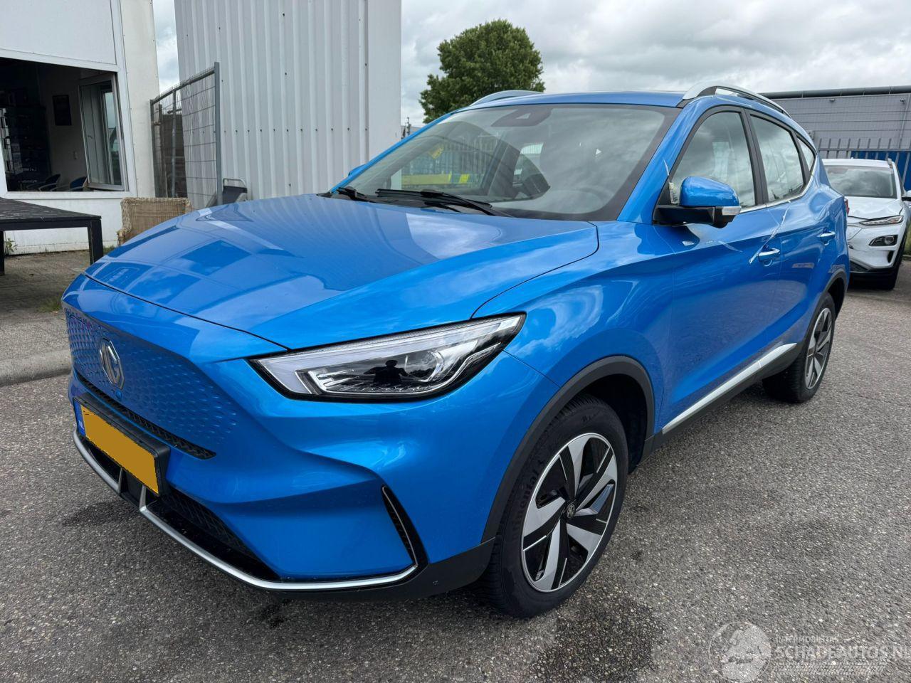 MG ZS EV Standard Range Luxury 50 kWh