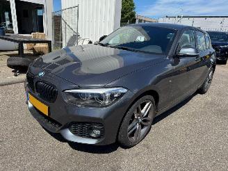 Auto incidentate BMW 1-serie 118i AUTOMAAT Edition M Sport Shadow High Executive 2019/8