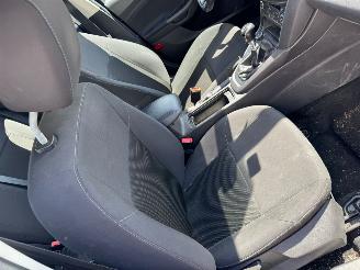 Ford Focus Wagon 1.0 Lease Edition picture 16