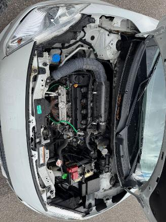 Suzuki Swift 1.2 Select picture 7