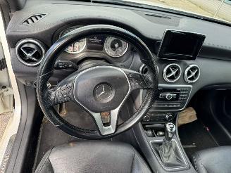Mercedes A-klasse 200 Prestige picture 10