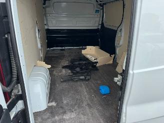Renault Trafic 2.0 Blue dCi 110 T30 L2H1 Start picture 5
