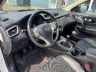 Nissan Qashqai 1.2 Tekna picture 10