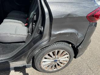 Ford C-Max 1.0 Titanium picture 4