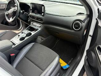 Hyundai Kona EV Premium 64 kWh picture 12