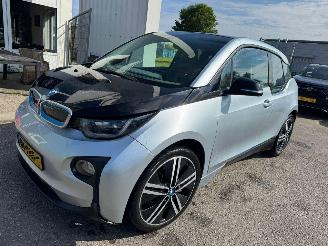 damaged passenger cars BMW i3 Range Ext. Comf. Ad 2015/12