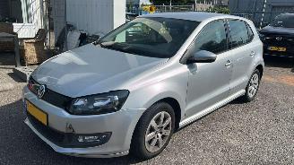 Schadeauto Volkswagen Polo 1.2. TDI Bluemotion 2013/12