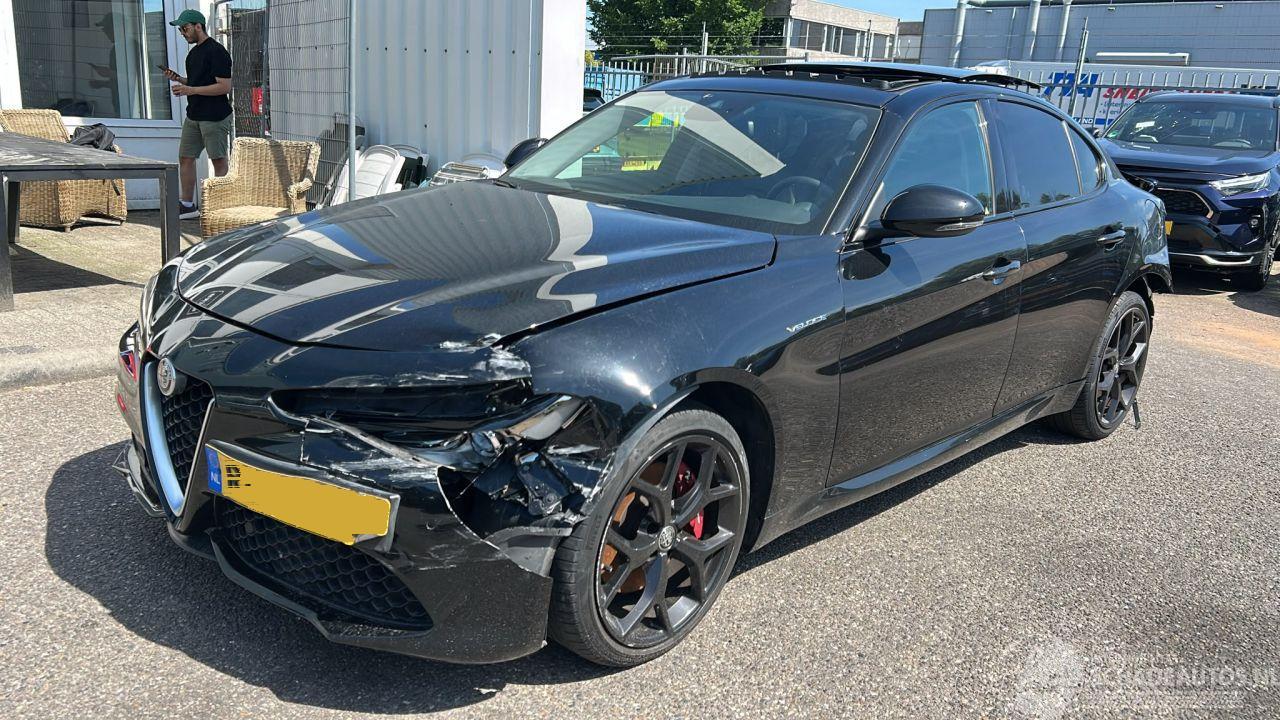 Alfa Romeo Giulia 2.0 T AWD Veloce 280 PK !