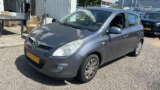 krockskadad bil auto Hyundai I-20 1.2i DynamicVersion 2009/3