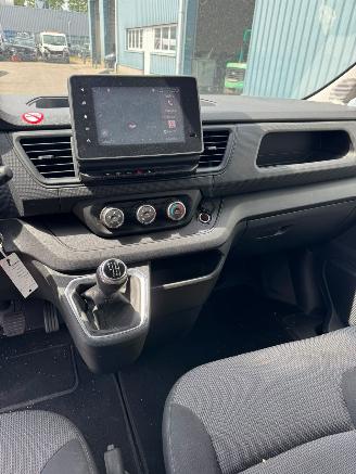 Renault Trafic 2.0 dCi 130 T30 L2H1 Work Edition picture 11