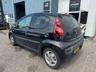 Peugeot 107 1.0 Access picture 3